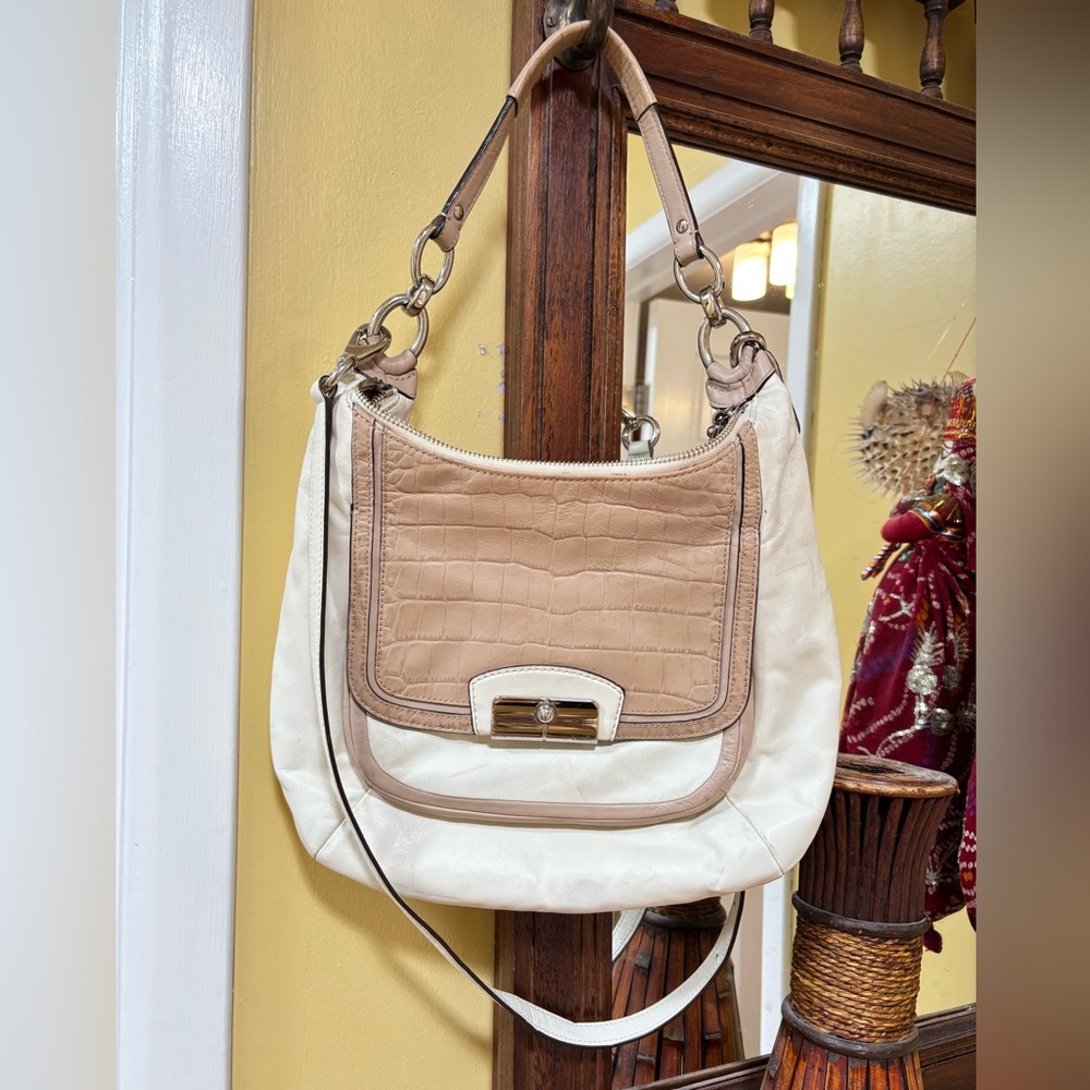Coach Cream and White Women's Bag
